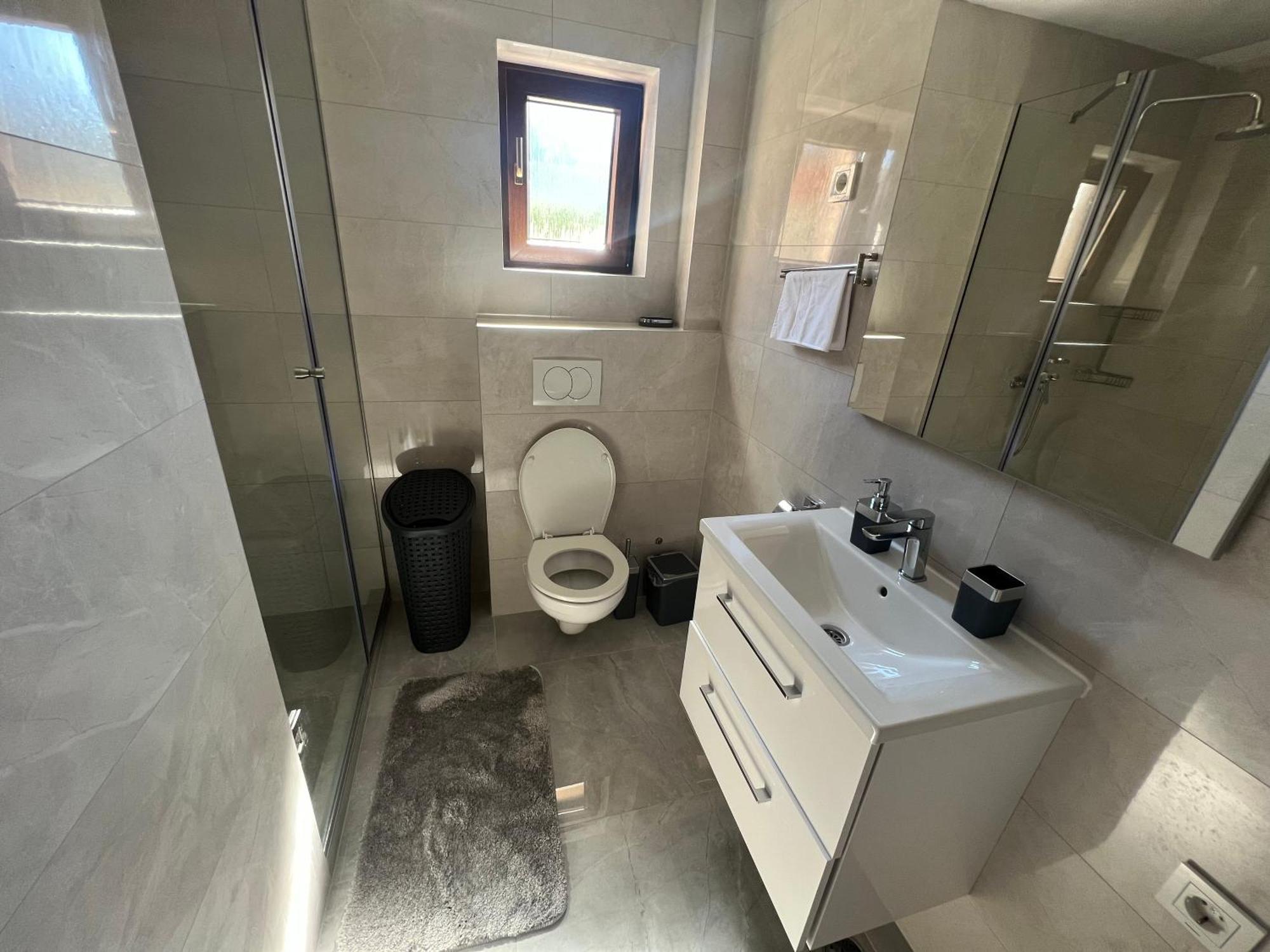 Zen Den Apartments Otočac 外观 照片